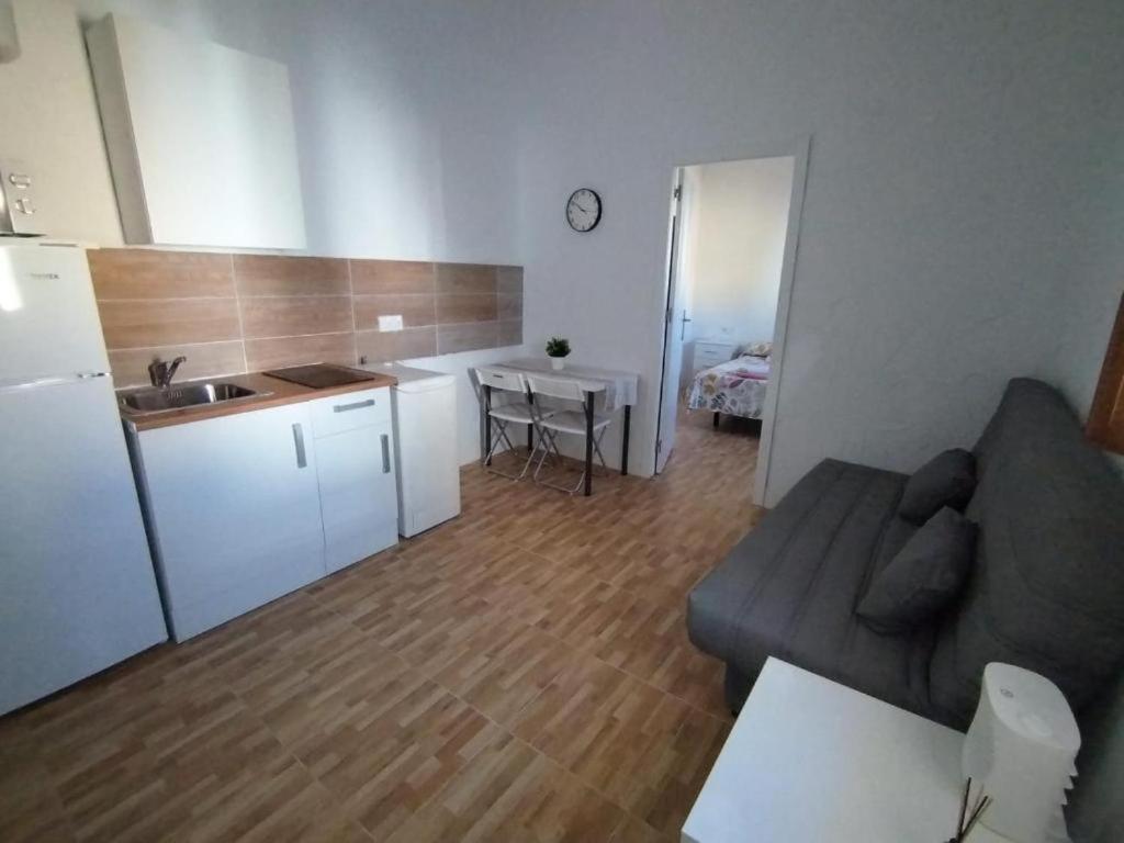 Appartement Campana-6 *